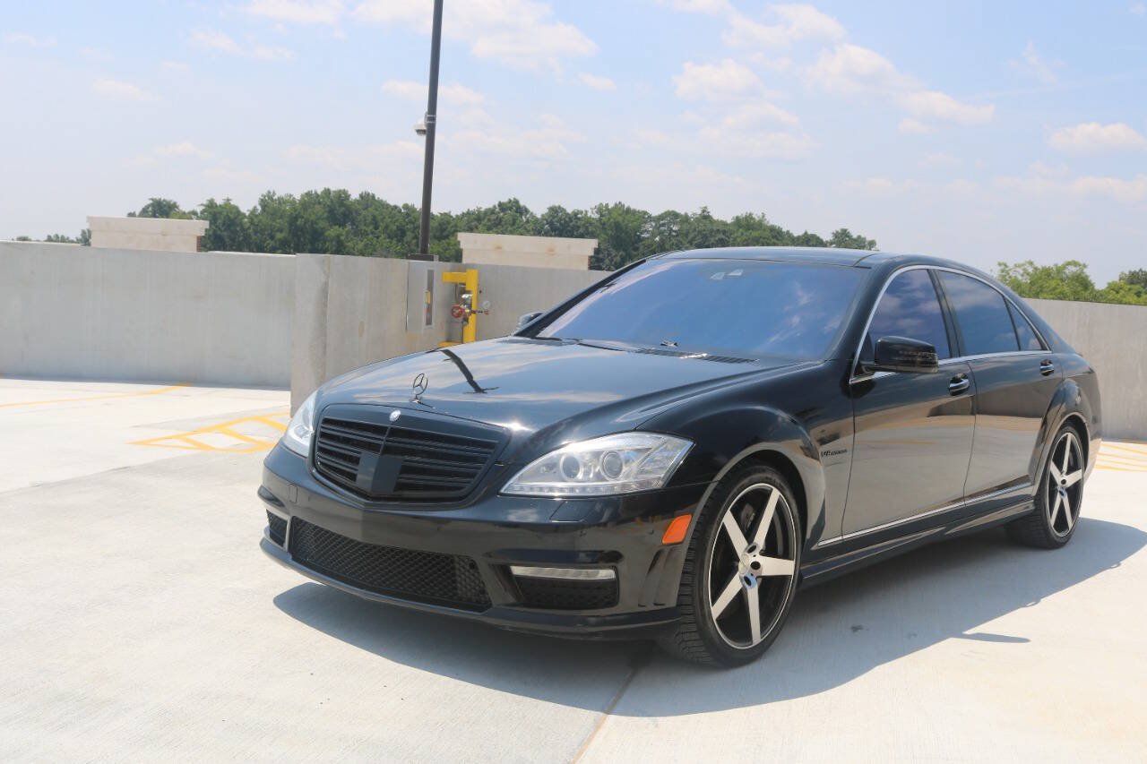Used 2011 Mercedes-Benz S 63 AMG image 30