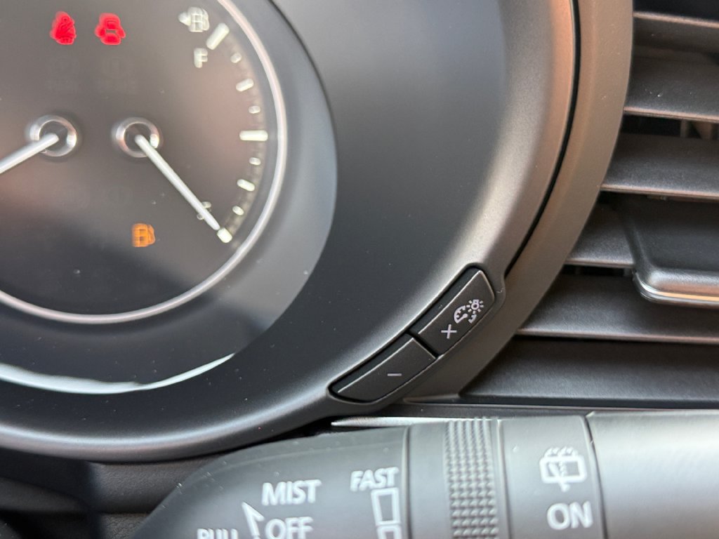 Used 2026 MAZDA MAZDA3 s FWD image 30