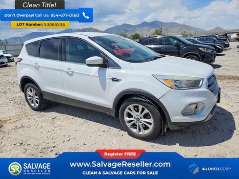 Used 2017 Ford Escape SE AWD/4WD image 5