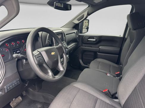 Used 2024 Chevrolet Silverado 2500 Custom w/ Custom Value Package AWD/4WD image 11
