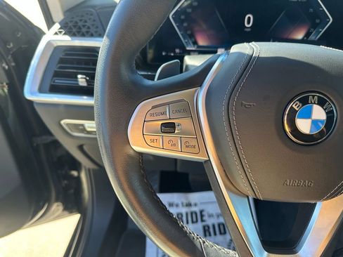 Certified 2023 BMW X7 xDrive40i w/ Premium Package image 17