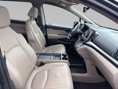 Used 2019 Honda Odyssey EX-L image 17