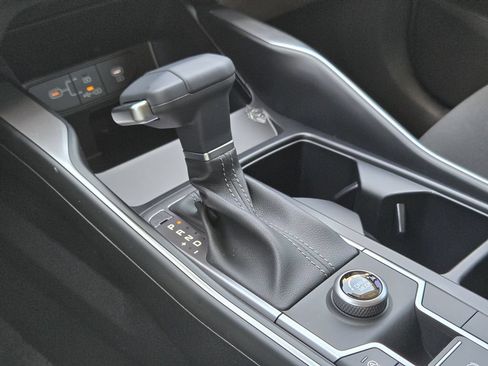 New 2026 Kia Sorento LX FWD image 15