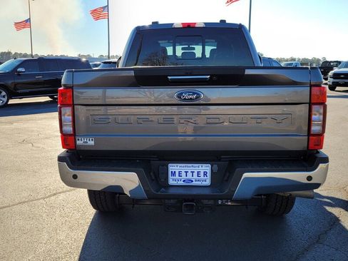 Used 2022 Ford F250 Lariat w/ Lariat Value Package image 10