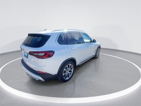 Used 2023 BMW X5 sDrive40i w/ Premium Package image 8