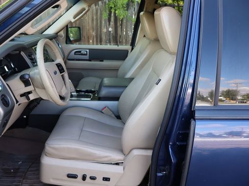 Used 2011 Ford Expedition EL XLT w/ 201A Rapid Spec Order Code AWD/4WD image 19