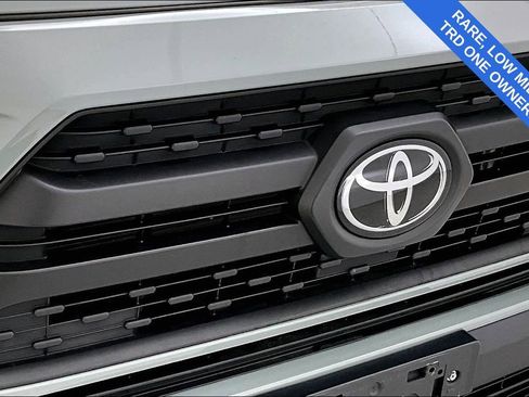 Used 2020 Toyota RAV4 TRD Off-Road image 37