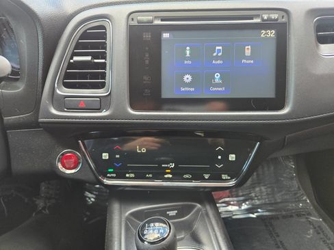 Used 2016 Honda HR-V EX image 17
