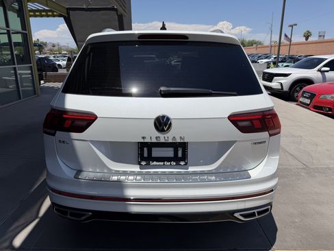 Used 2022 Volkswagen Tiguan SEL R-Line AWD/4WD image 13
