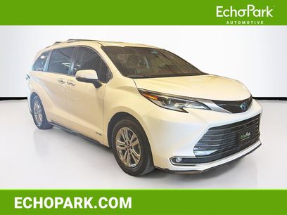 Used 2021 Toyota Sienna Platinum