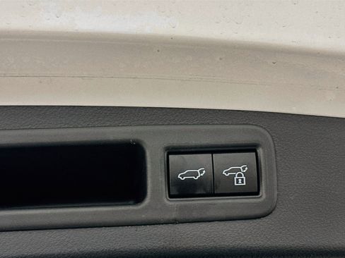 Used 2023 Lexus RX 350 Premium w/ Accessory Package AWD/4WD image 32