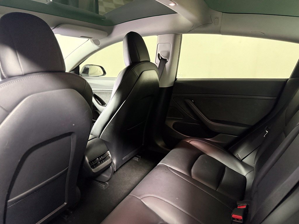 Used 2021 Tesla Model 3 Standard Range Plus RWD image 24