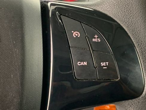 Used 2022 RAM ProMaster City Tradesman FWD image 18