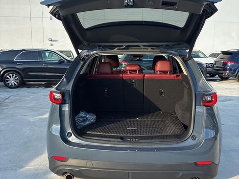 Used 2023 MAZDA CX-5 Carbon Edition image 13