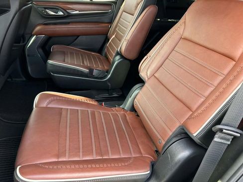 Used 2023 GMC Yukon Denali Ultimate image 20