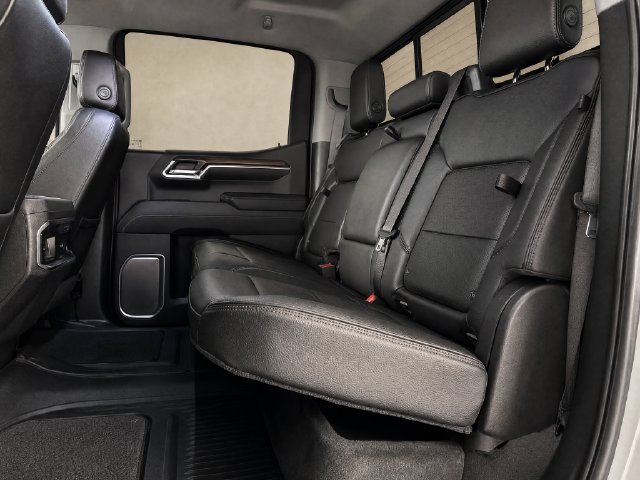 Used 2025 GMC Sierra 1500 Denali AWD/4WD image 11