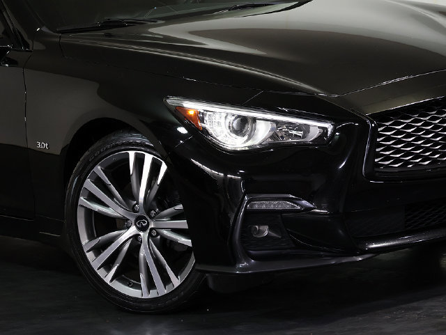 Used 2019 INFINITI Q50 Signature Edition AWD/4WD image 8