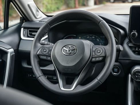 Used 2025 Toyota RAV4 XLE Premium w/ Weather Package FWD image 12