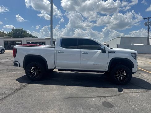 Used 2022 GMC Sierra 1500 Denali AWD/4WD image 4