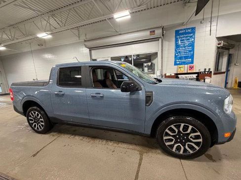 Certified 2024 Ford Maverick Lariat FWD image 4