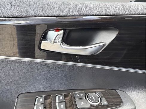 Used 2020 Kia Sorento FWD V6 image 22