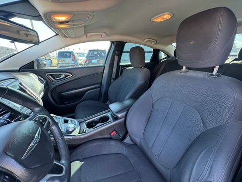 Used 2017 Chrysler 200 LX FWD image 20