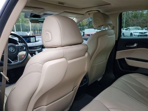 Certified 2022 Acura TLX w/ Technology Package image 10