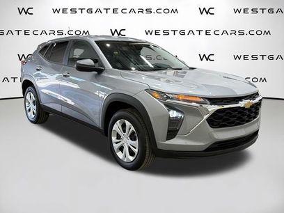 Used 2025 Chevrolet Trax LS