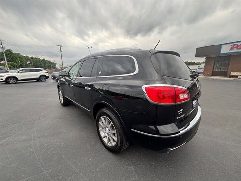 Used 2017 Buick Enclave Convenience FWD image 4