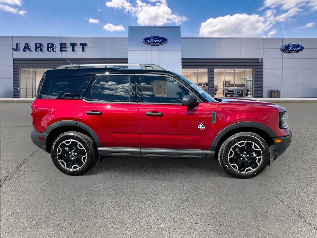 Used 2026 Ford Bronco Sport Outer Banks AWD/4WD image 8