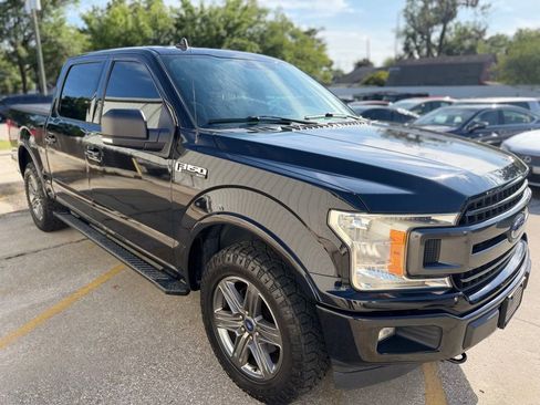 Used 2020 Ford F150 XLT w/ Equipment Group 302A Luxury AWD/4WD image 7