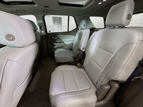 Used 2018 Chevrolet Traverse LT AWD/4WD image 27