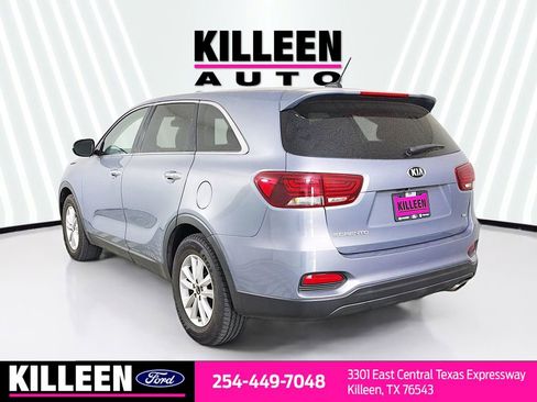 Used 2020 Kia Sorento FWD V6 image 6