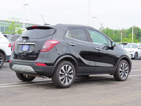 Used 2021 Buick Encore Preferred FWD image 3