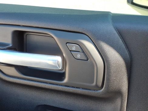 Used 2026 Chevrolet Silverado 2500 Custom w/ Custom Value Package AWD/4WD image 37