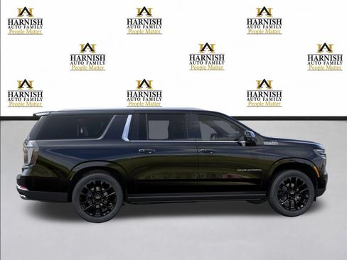 New 2026 Chevrolet Suburban High Country AWD/4WD image 5