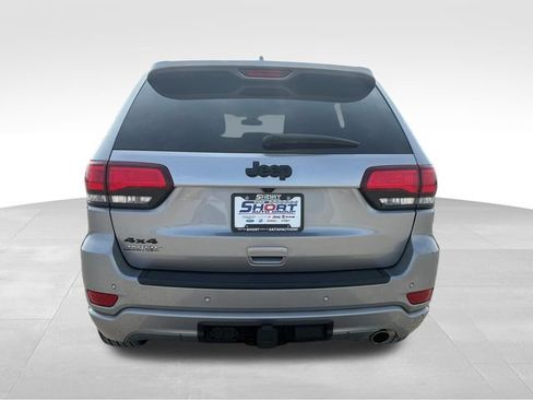 Used 2021 Jeep Grand Cherokee Laredo X AWD/4WD image 7