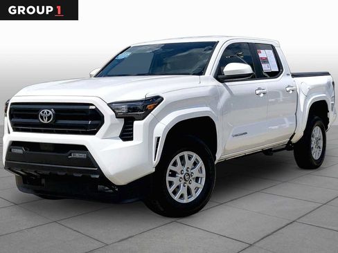 Used 2024 Toyota Tacoma SR5 RWD image 1