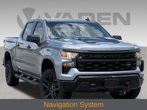 Used 2026 Chevrolet Silverado 1500 Custom Trail Boss AWD/4WD image 4