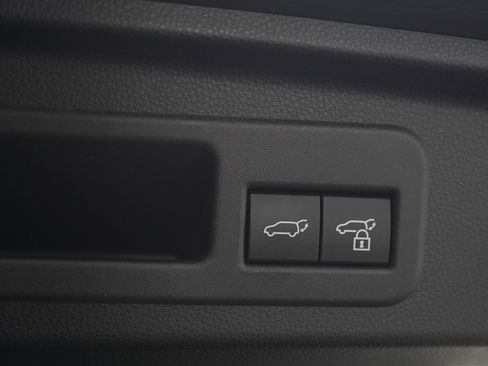 Certified 2026 Toyota 4Runner Platinum AWD/4WD image 11