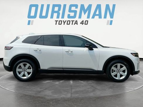 Used 2025 Honda Prologue EX image 8