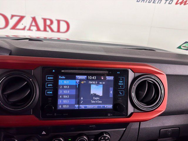 Used 2019 Toyota Tacoma TRD Off-Road AWD/4WD image 27