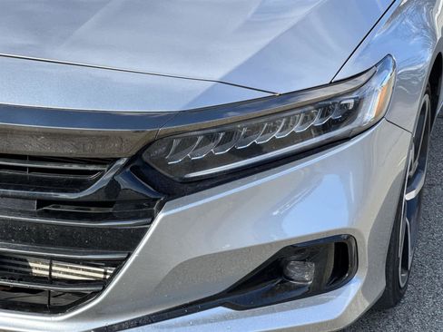 Used 2022 Honda Accord Sport Special Edition image 9