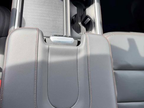 Used 2025 Ford Expedition Max Active image 20