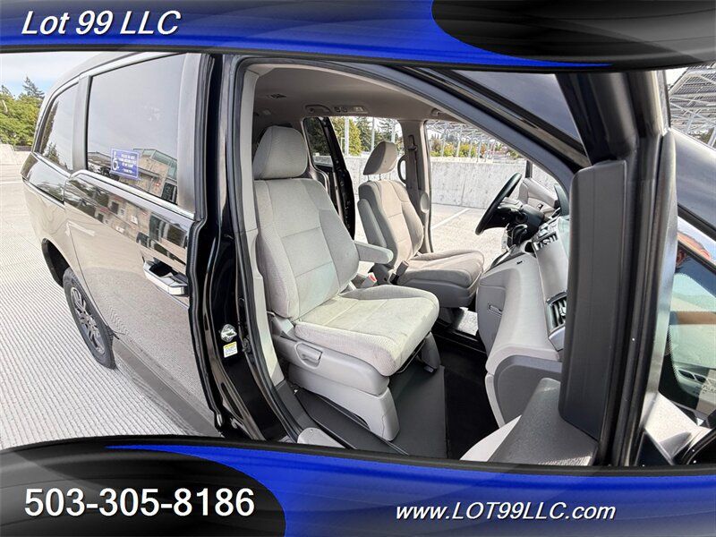 Used 2011 Honda Odyssey EX image 20