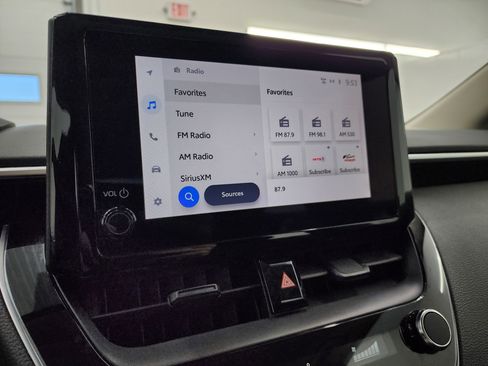 Used 2024 Toyota Corolla LE image 11