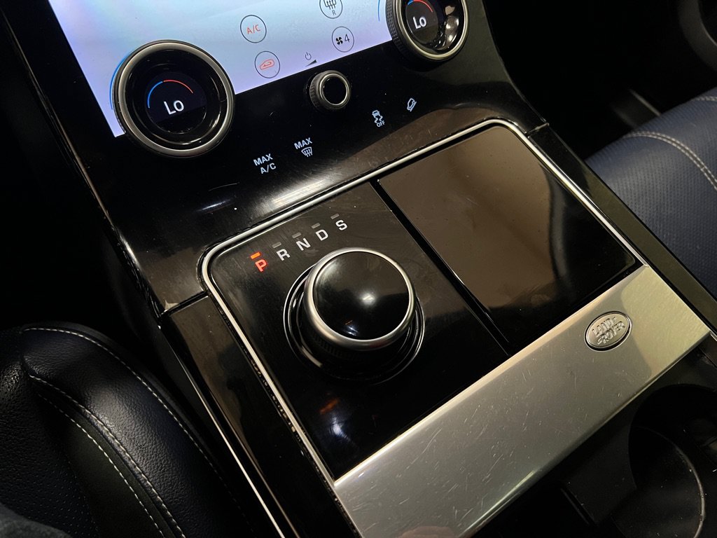 Used 2020 Land Rover Range Rover Velar R-Dynamic S AWD/4WD image 26