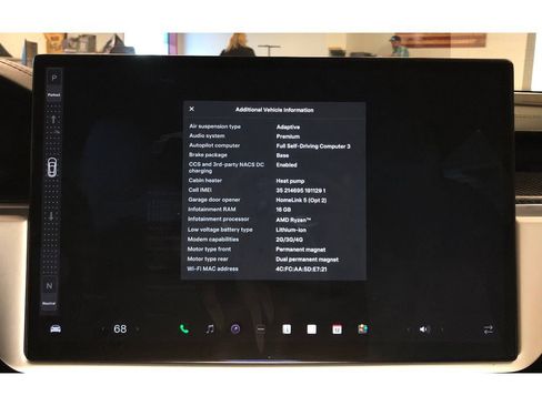 Used 2022 Tesla Model S Plaid image 27