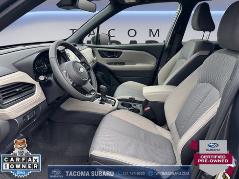 Certified 2025 Subaru Forester Premium AWD/4WD image 10