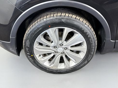 Used 2019 Buick Encore Preferred image 38